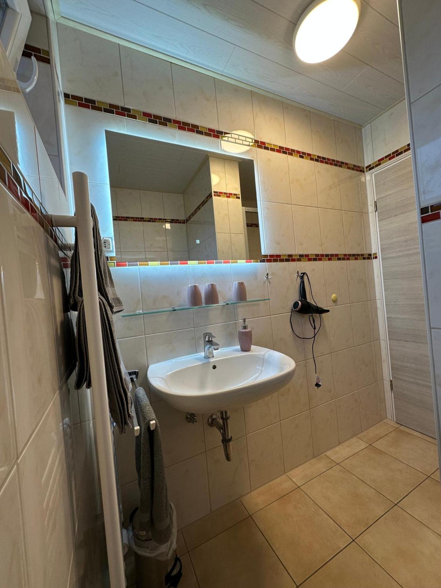 Ferienwohnung Haus Boje "Knurrhahn" Neuharlingersiel Dış mekan fotoğraf